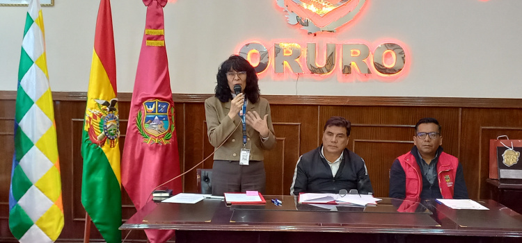 INE y Gobernación de Oruro firman convenio para fortalecer el Censo 2024